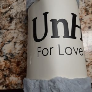 Unhide little marshmallow throw